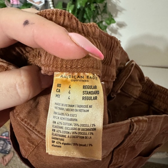 American Eagle Outfitters Women’s Stretch Cargo Pants size 4 - Picture 6 of 6